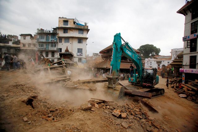 Nepal'deki deprem sonrası ölü sayısı artıyor
